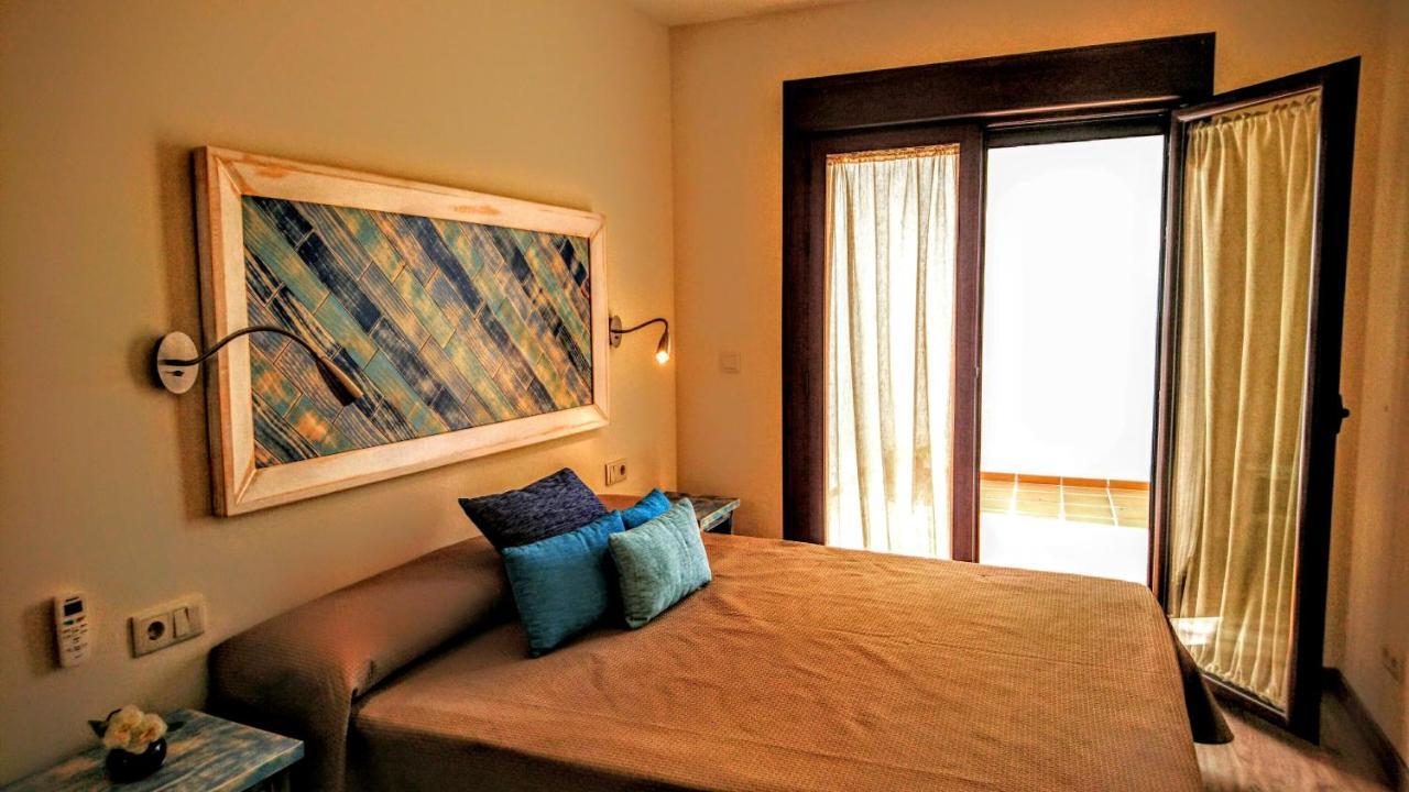 Apartamentos El Gallo Marbella Bagian luar foto
