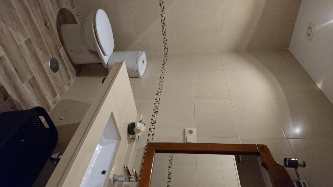 Apartamentos El Gallo Marbella Bagian luar foto