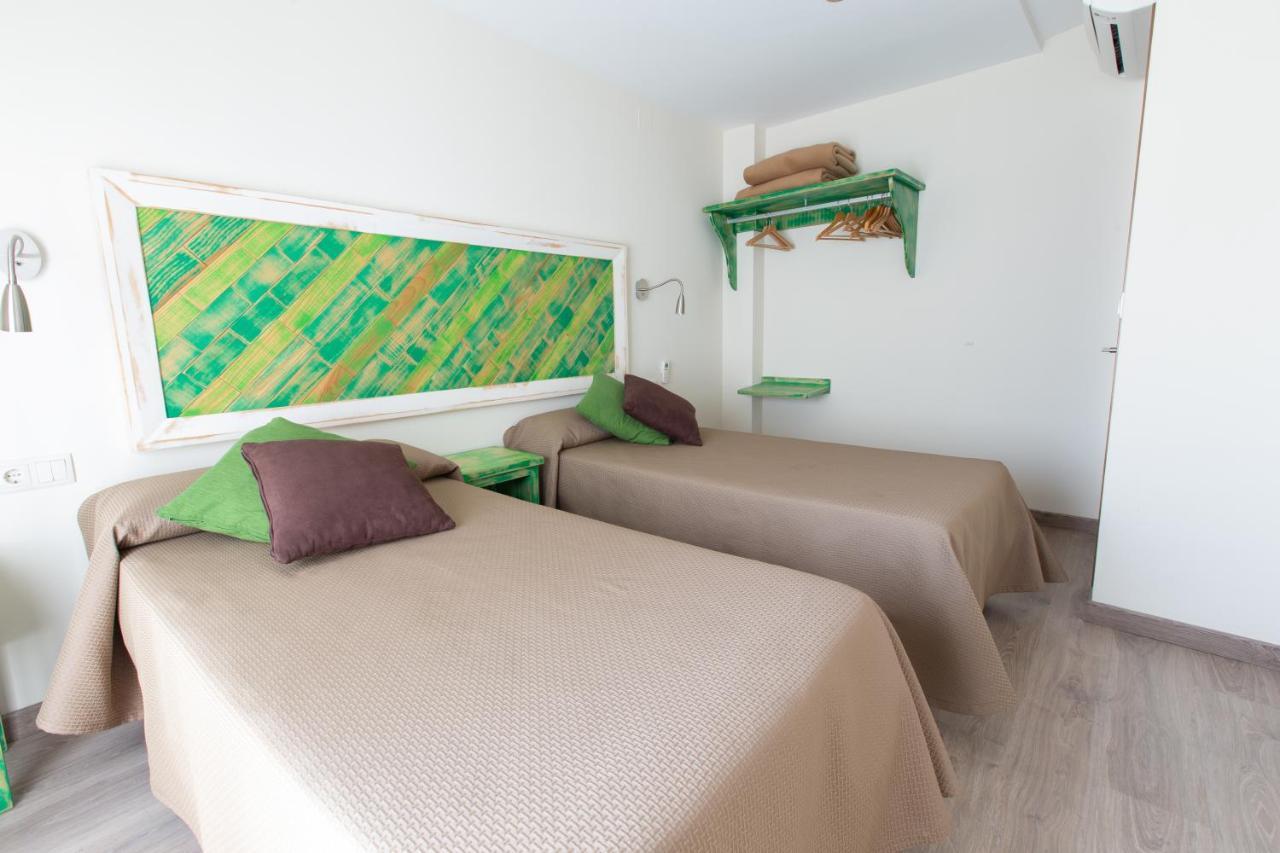 Apartamentos El Gallo Marbella Bagian luar foto